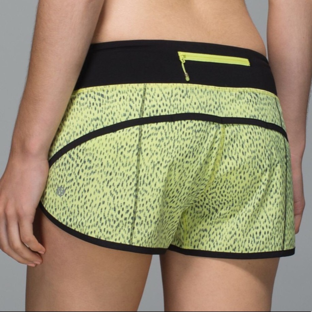 Lululemon Run: Speed Short *4-way Stretch Sz. 6